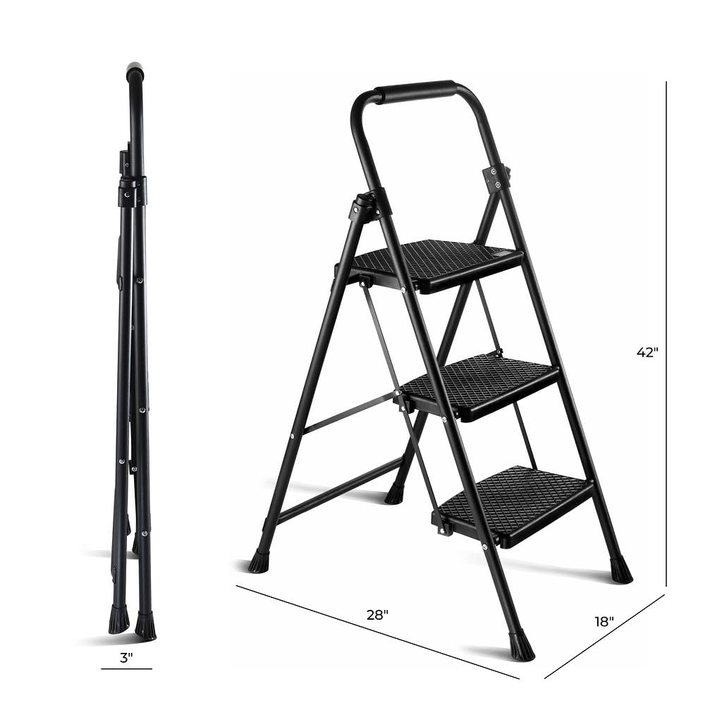 Folding Step Ladder with Anti-Slip Pedal U156590