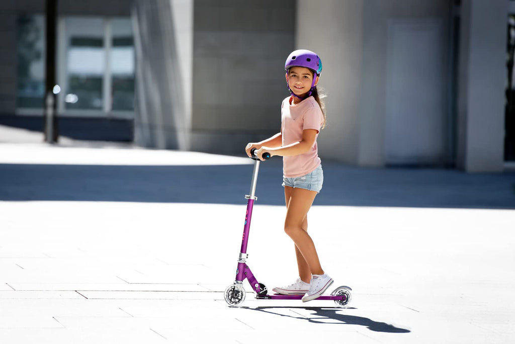 Foldable LED Scooter 2 Wheel Adjustable T Bar D65284