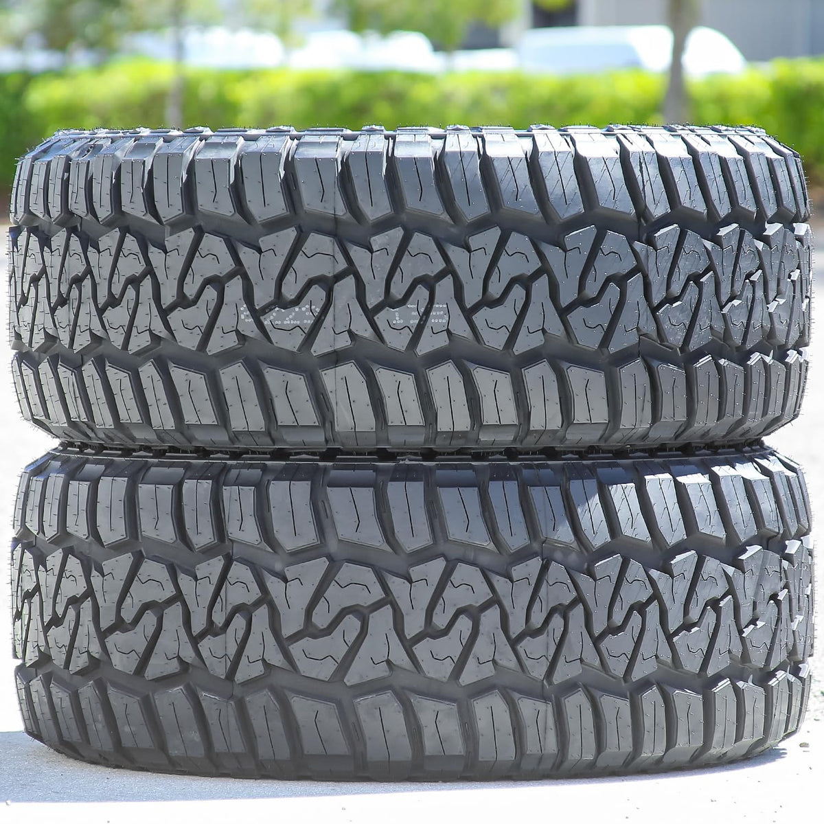 LT275/60R20 Rugged Terrain Tire X371110