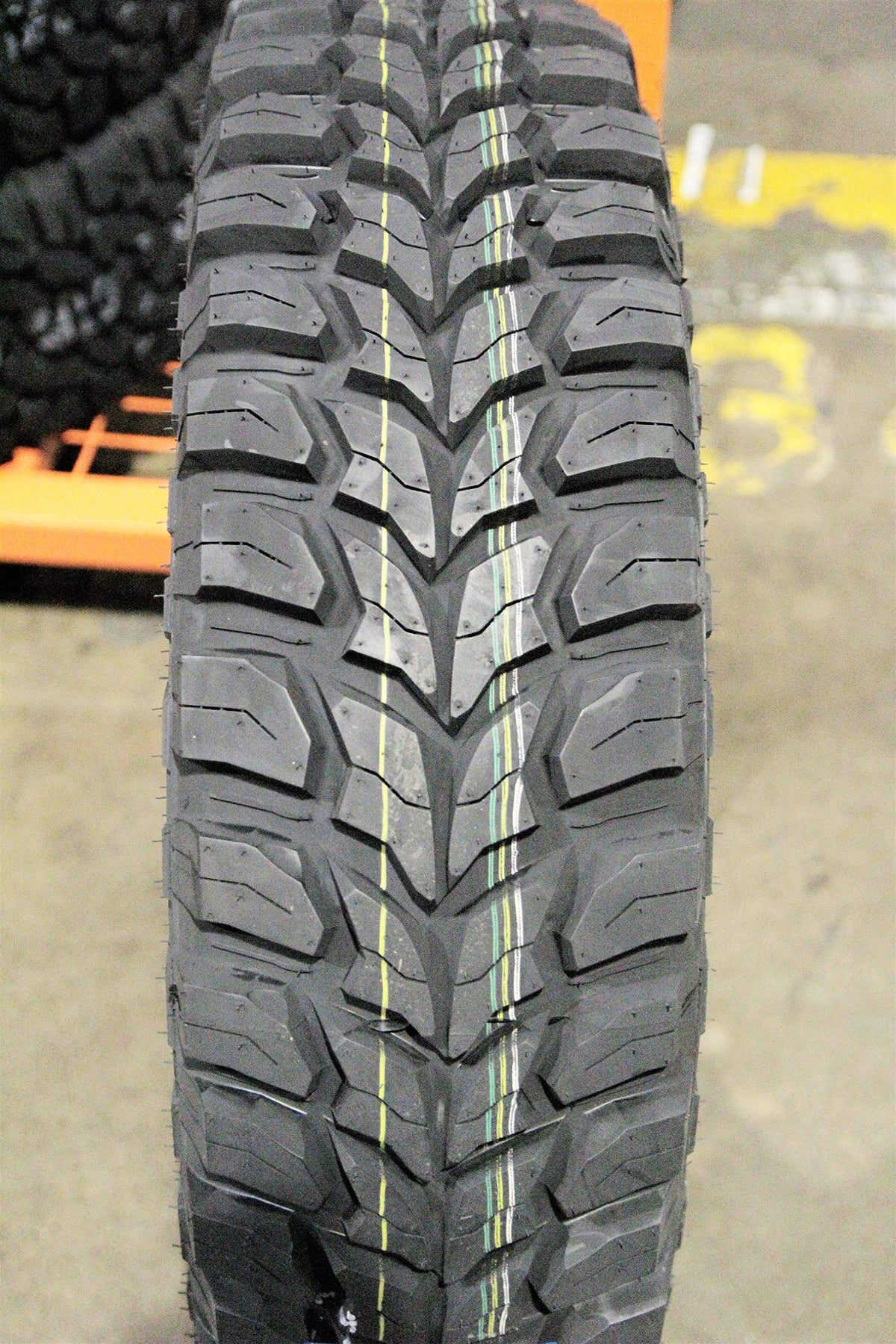Mud Tire 235 85 16 LT235/85R16 X386685